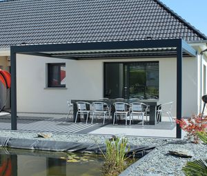 wall-mounted pergola / aluminum / with mobile slats / bioclimatic