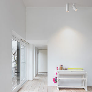 ceiling-mounted spotlight / indoor / LED / round