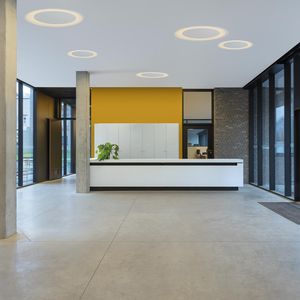 hanging light fixture / surface mounted / recessed ceiling / LED