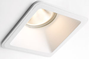 recessed downlight / LED / halogen / compact fluorescent