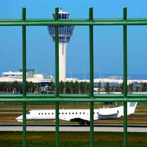 industrial fence / with bars / zinc / security