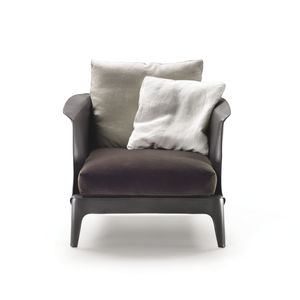 contemporary armchair / leather / with removable cushion / by Carlo Colombo