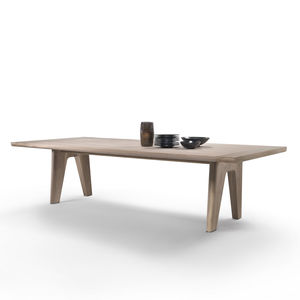 contemporary dining table / solid wood / rectangular / by Antonio Citterio