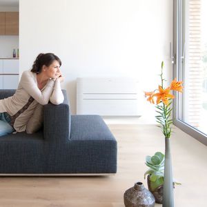 wall-mounted air conditioner / split / residential / low-noise