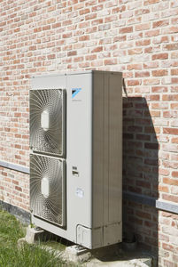 air source heat pump / residential / outdoor / high-temperature
