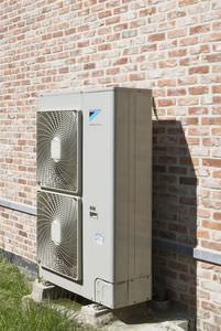 air source heat pump / residential / outdoor / high-temperature