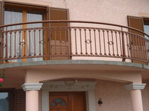 aluminum railing / with bars / outdoor / for stairs