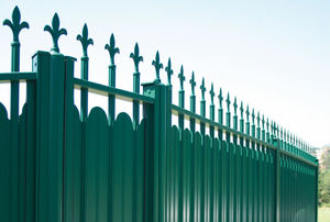 garden fence / bar / aluminum / stained