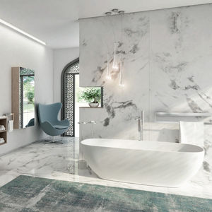 free-standing bathtub / oval / acrylic