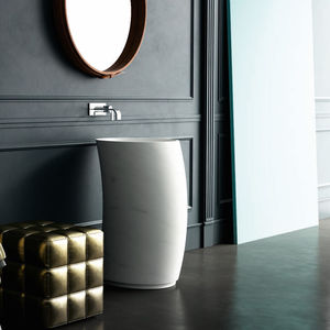 free-standing washbasin / round / marble / contemporary