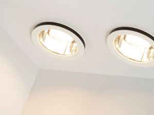 recessed ceiling spotlight / indoor / LED / square