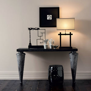 traditional sideboard table / lacquered wood