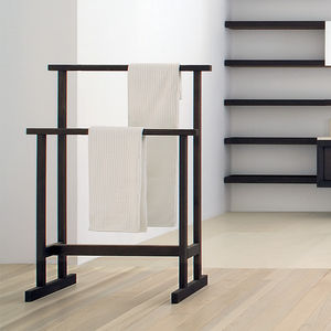 2-bar towel rack / floor-standing / wooden