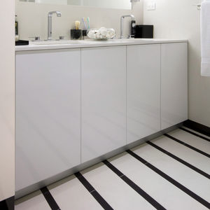 double washbasin cabinet / free-standing / lacquered wood / contemporary