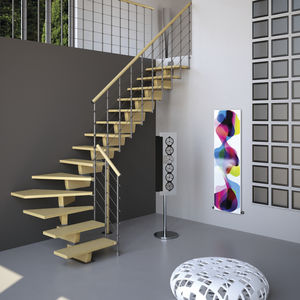 half-turn staircase / quarter-turn / wooden steps / wooden frame