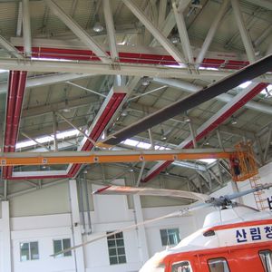ceiling-mounted radiant panel