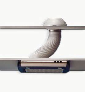 built-in range hood / with built-in lighting