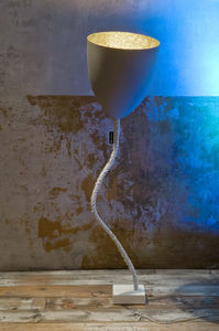 floor-standing lamp / contemporary / cast iron / steel