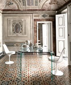 contemporary dining table / curved glass / rectangular / curved
