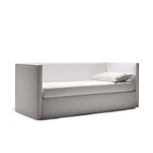 sofa bed / contemporary / leather / fabric