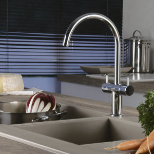 free-standing double-handle mixer tap / chromed metal / steel / bathroom