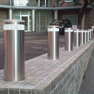 access control bollard / steel / stainless steel / automatic
