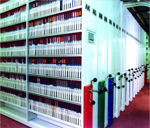 mechanical mobile shelving / archival / for offices / metal