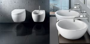 wall-hung toilet / ceramic