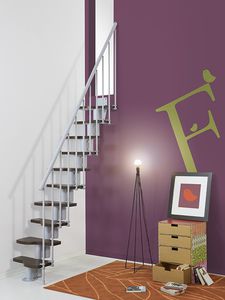 straight staircase / wooden steps / steel frame / without risers