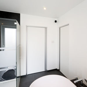 door handle / aluminum / contemporary / silver finish