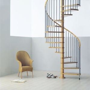 spiral staircase / metal frame / wooden steps / without risers