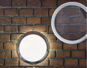 contemporary wall light / cast aluminum / LED / round