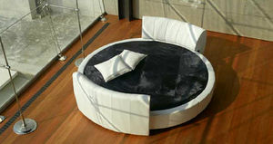 round bed / double / contemporary / leather