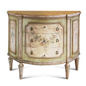 traditional chest of drawers / wooden