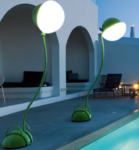 floor-standing lamp / contemporary / steel / polycarbonate