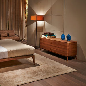 traditional chest of drawers / wooden