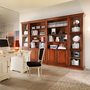 traditional bookcase / wooden