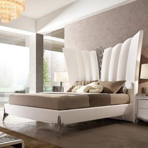 double bed / classic / with upholstered headboard / upholstered