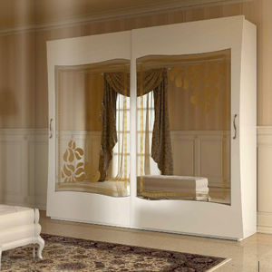 classic wardrobe / wooden / lacquered wood / with sliding door