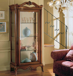 traditional display case / with legs / glass / wooden