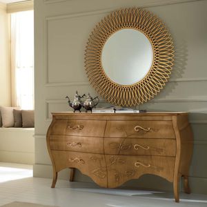 traditional chest of drawers / wooden / lacquered wood / beige