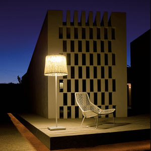 floor-standing lamp / contemporary / steel / methacrylate