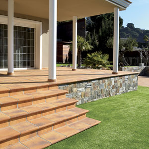 step tile / outdoor / floor / ceramic