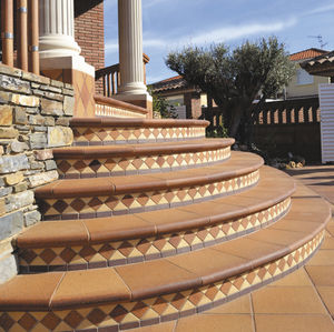 step tile / outdoor / floor / ceramic