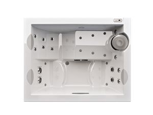 portable hot tub / rectangular / 3-seater / outdoor