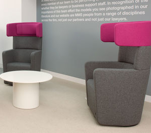 contemporary visitor armchair / fabric / with armrests / swivel