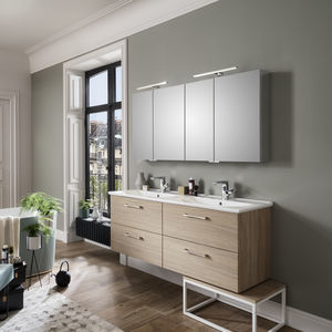 contemporary bathroom / ceramic / oak / custom