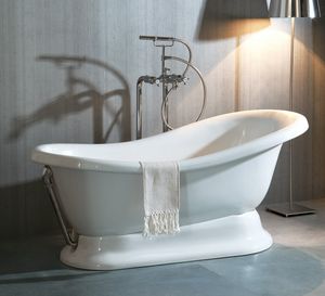 free-standing bathtub / oval / ceramic