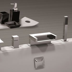 bathtub mixer tap / chromed metal / chrome-plated brass / thermostatic