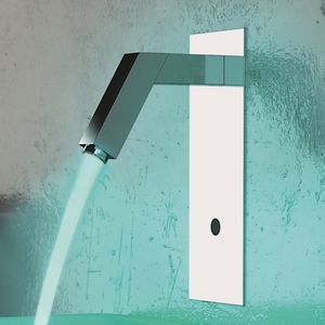 washbasin single tap / handbasin / wall-mounted / chrome-plated brass